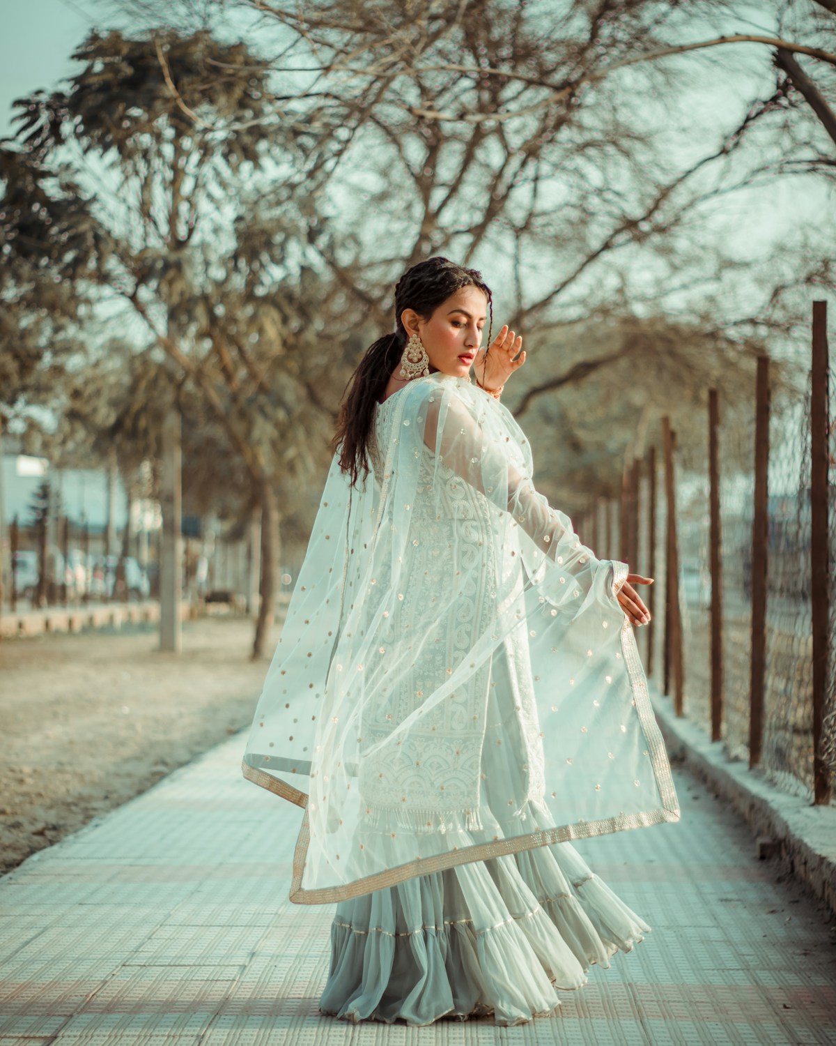 Good Earth Chiffon Parsi Gara Saree in Ivory & Lavender